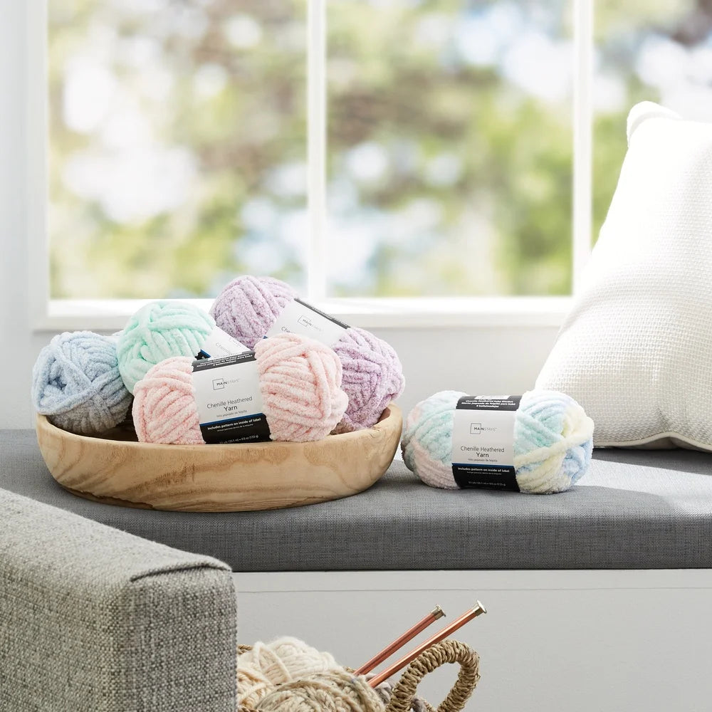 XMSJH Super Bulky Chenille Yarn Variegated Easy Care Pack
