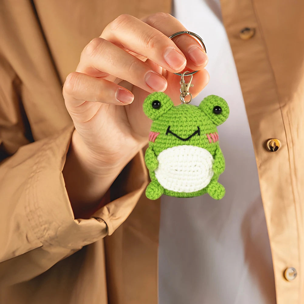 Alloet Beginner Crochet Kit - Cute Frog Owl Penguin Set