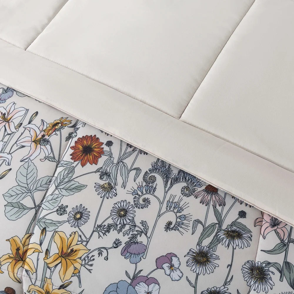 Breez Retail Therapy Floral Reversible Comforter Set Sheets